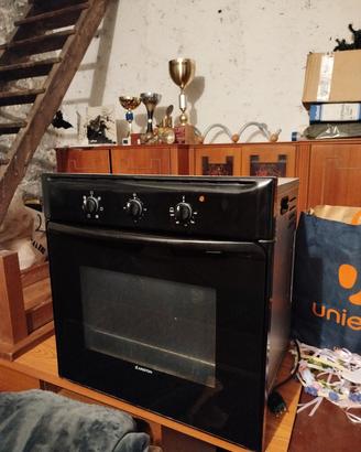 Forno Ariston