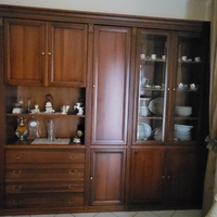 Mobile in legno massello per soggiorno