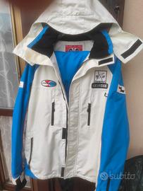 completo tua sci. o solo altra giacca sci.