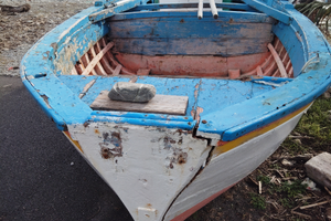 Gozzo in legno da pesca