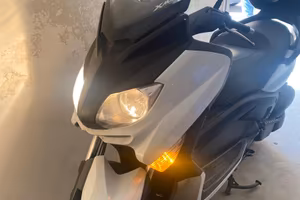 Yamaha XMax 250