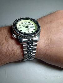 Citizen Promaster NY0040-50W Full Lume 42mm