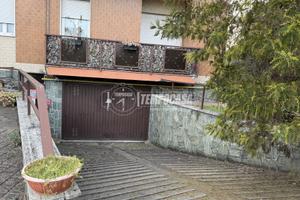 Magazzino a Bareggio Via Santo Stefano 2 locali