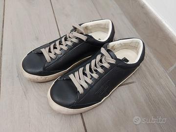 Guess Sneakers