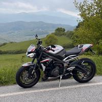 Street triple rs 2020