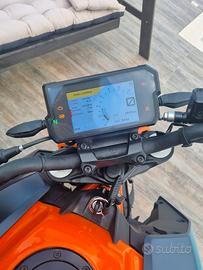 KTM DUKE 390