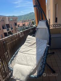 SEDIA A DONDOLO