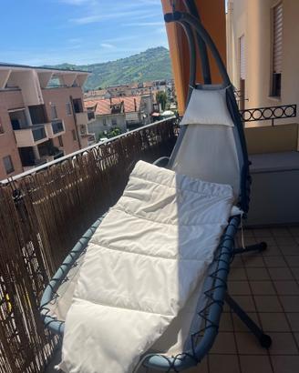 SEDIA A DONDOLO