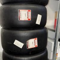 GOMME SLICK 13 " YOKOHAMA 600€