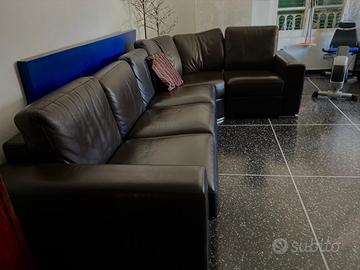 Divano letto in pelle originale Natuzzi