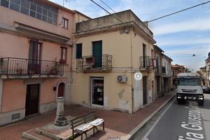 Casa 2 livelli + terrazzo, Laureana di Borrrello