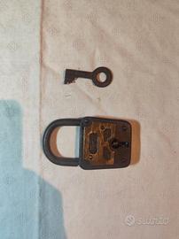 Lucchetto d'epoca OAL