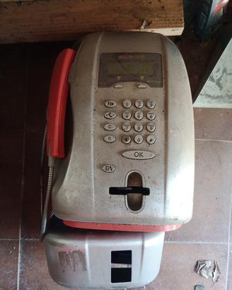 telefono pubblico telecom vintage