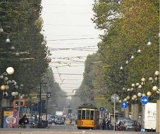 Immobile di 100 m² con 2 locali a Milano