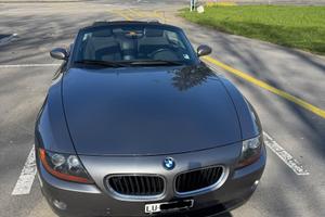 BMW Z4 2.5i Roadster – 6 cilindri – 220.000 km – O
