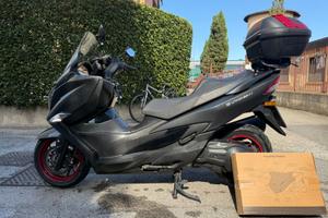 Suzuki Burgman ABS 400cc anno 2017