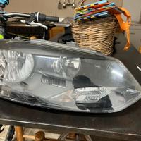 faro dx per Volkswagen polo 6r