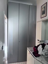 Guardaroba alto 287  cm