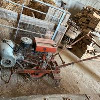 Attrezzi agricoli antichi