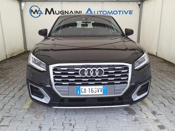 AUDI Q2 30 TDI S tronic Identity Black