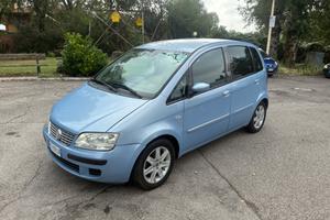 Fiat Idea 1.4 16V BlackMotion