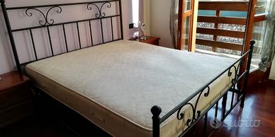 letto matrimoniale in ferro battuto 