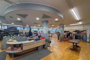 NEGOZIO A CONCOREZZO