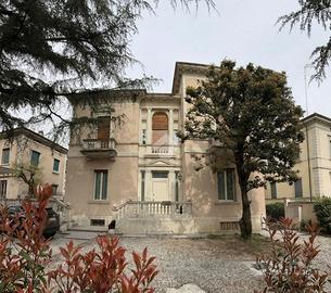 3 LOCALI A BRESCIA