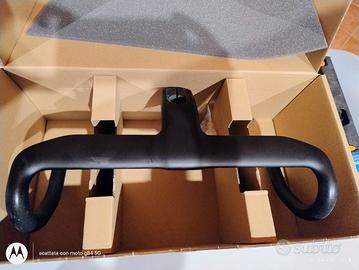 Manubrio Cube Litening integrato carbonio 