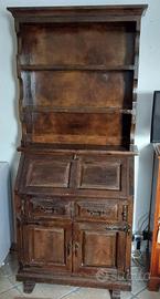 mobile antico in legno