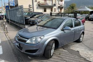 Opel Astra 1.4 Turbo 140CV 5 porte Cosmo