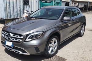 Mercedes-benz GLA 220 Automatic 4Matic Premium