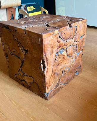 Pouff in legno misure 42x41x41 in perfette condizi