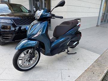 Piaggio Beverly 300 S HPE