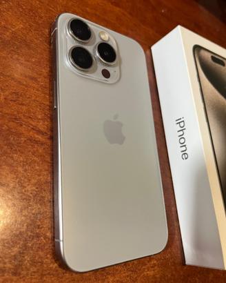 iPhone 15 Pro 512 GB Natural Titanium