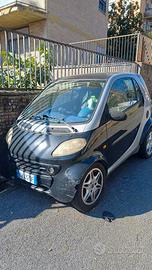 Smart del 1999 ibrida gpl