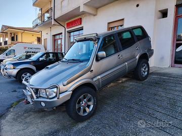 Nissan Terrano II 3.0 DiT 4x4 Versione 7 Posti-