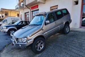 Nissan Terrano II 3.0 DiT 4x4 Versione 7 Posti-