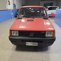 Fiat Panda 900 i.e. cat Dance