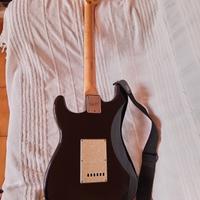 chitarra elettrica 