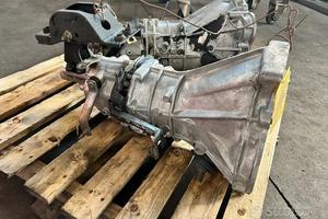 Cambio manuale Nissan Serena 2.0 Benzina c23