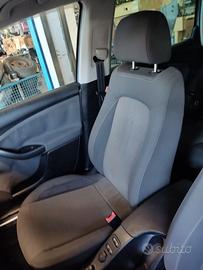 Sedile anteriore dx SEAT ALTEA XL del 2011