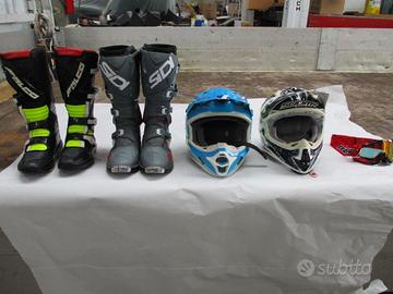 Abbigliamento moto cross enduro