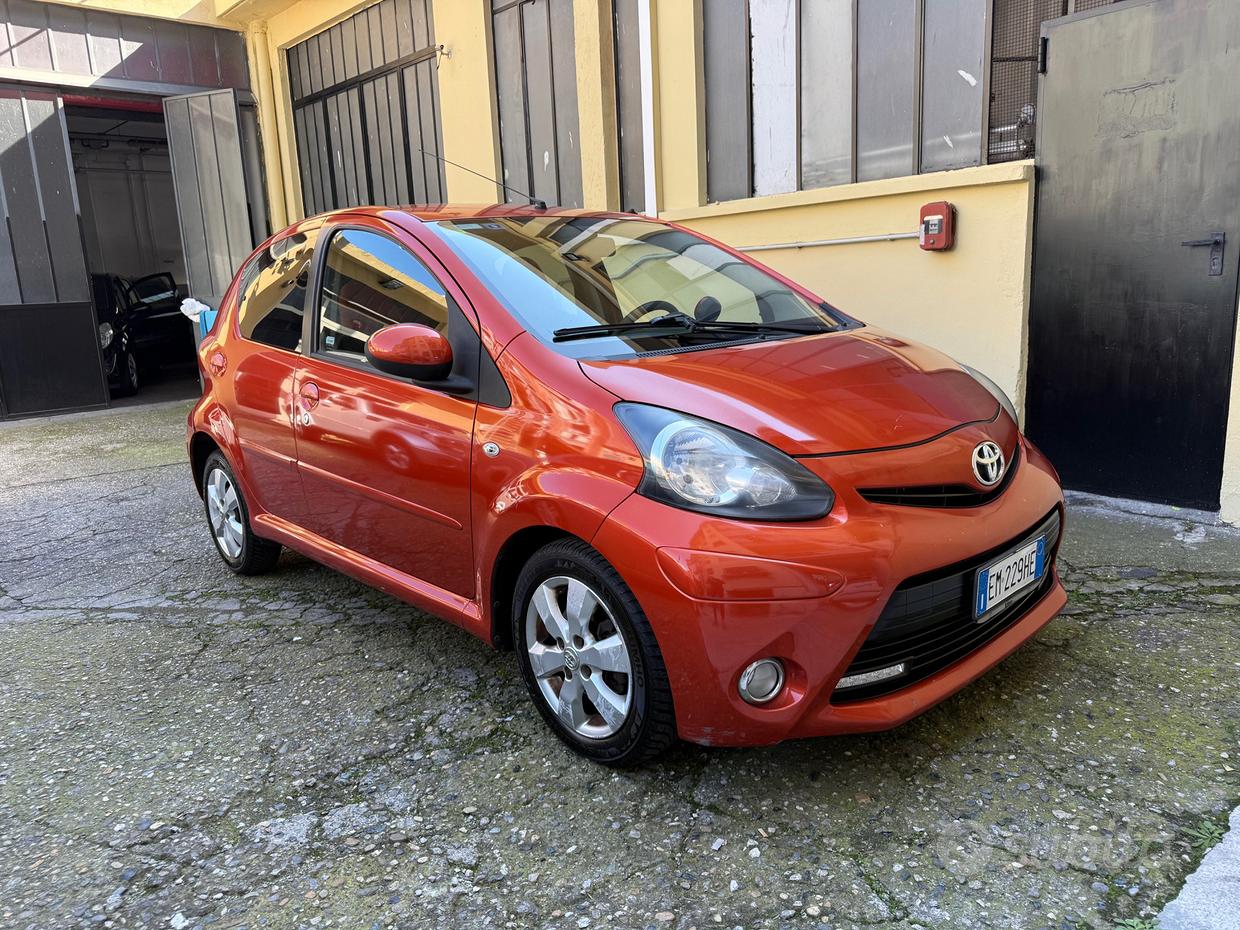 TOYOTA Aygo 1ª serie
