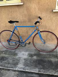 Bici uomo blu