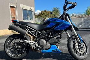 Ducati hypermotard 796