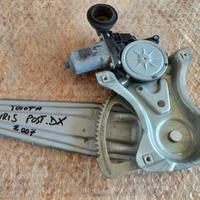 Meccanismo alzavetro post DX Toyota Auris 2007