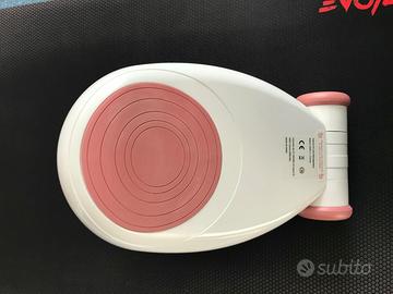 Attrezzo sportivo per rassodare coscia e braccia