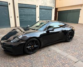 Porsche 911 (992) Carrera 4 - ottobre 2023