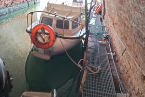 Gozzo motore diesel Livorno 